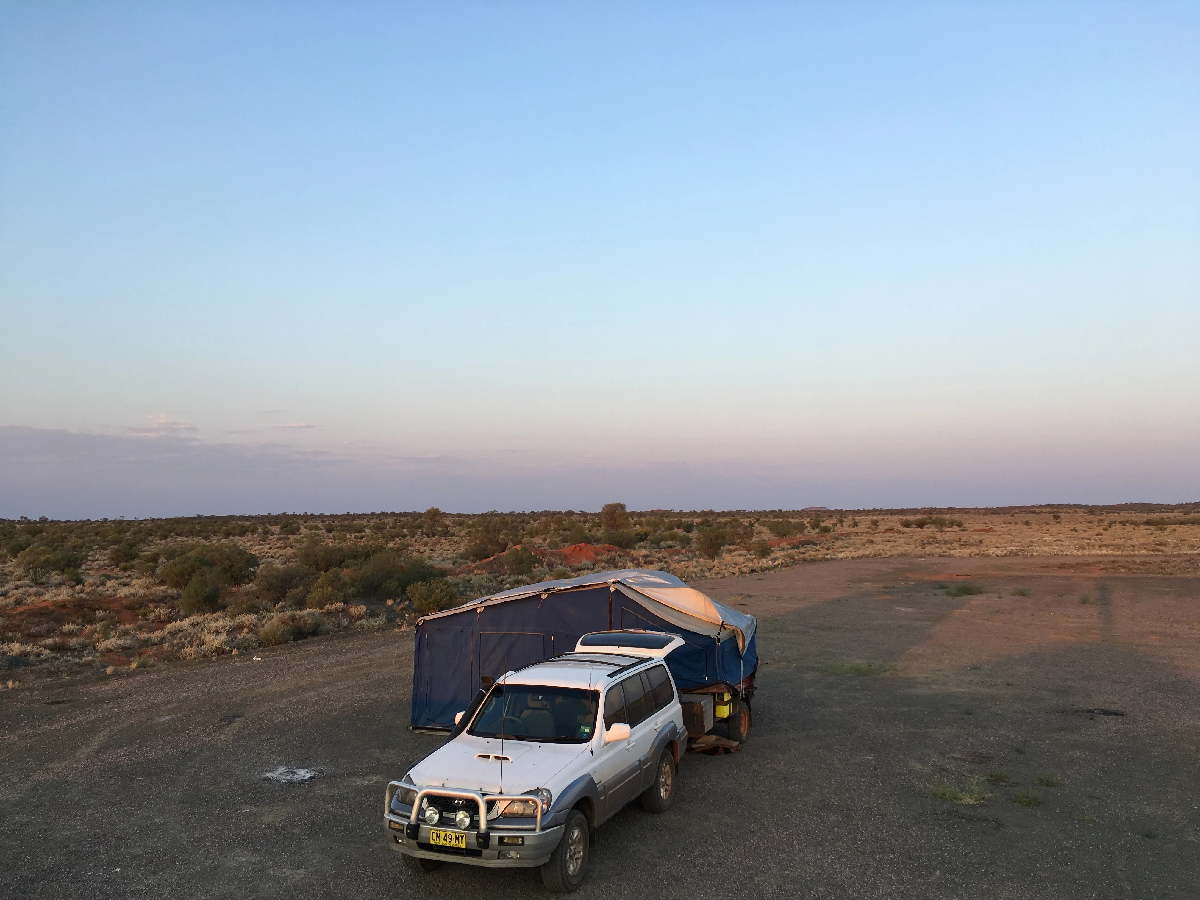 Ben & Michelle - Road Trip Around Australia - The Week of Bigs... incl Big Car Trouble - This week was big, in many senses of the word, big drives, big scenery, big rocks, big carparks, big car troubles...