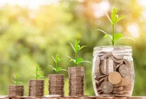 Funding your trip - when you're planning a road trip around Australia, the biggest question is about money, and how you're going to make enough of it to stay on the road as long as possible.